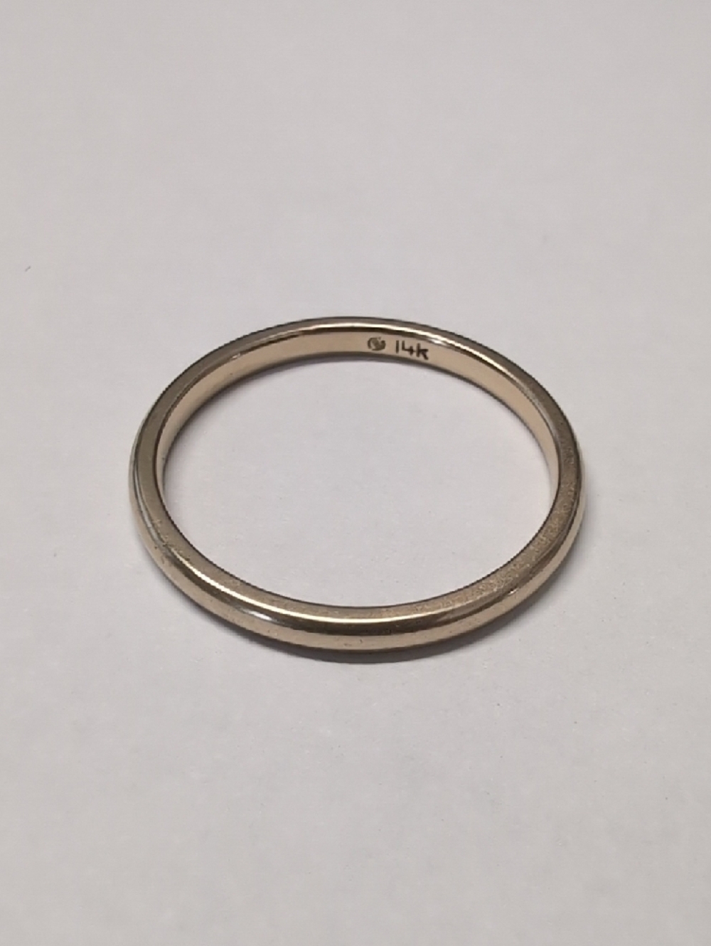 Price Firm - 14k Gold Band 1.9mm size 7.5 - Picture 7 of 10